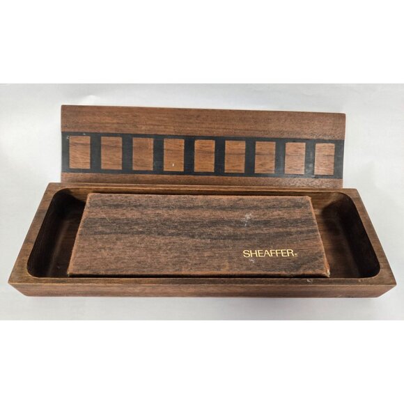 Vintage Schaeffer Personalized Pen and Pencil Set In Wooden Box - Picture 2 of 6